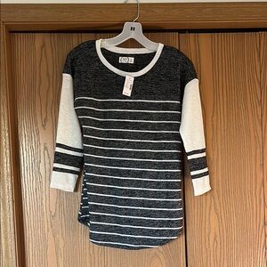 Black and White Striped Long Sleeve Top